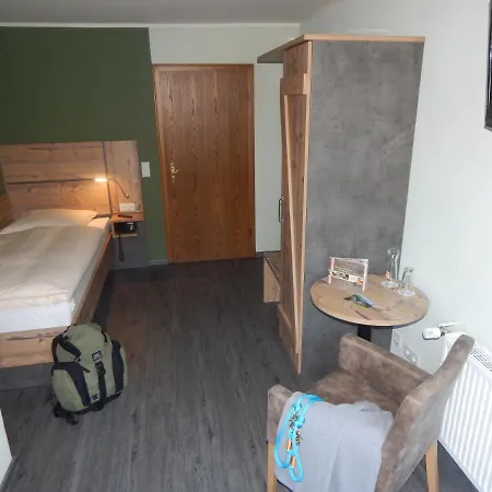 Hotel & Hubertushoehe - Ihr Fuer Urlaub Mit Hund Schmallenberg